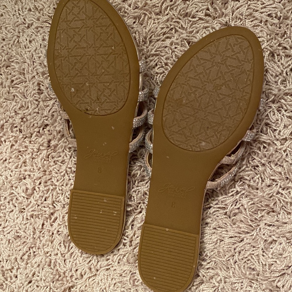Sandals - Picture 4 of 4